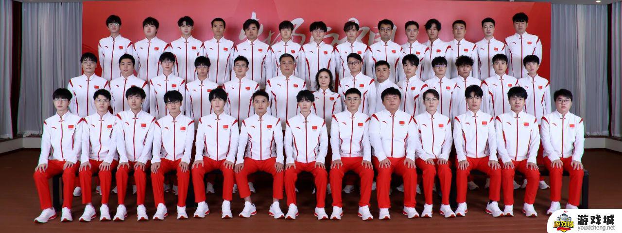 中国电竞国家队领取亚运会先进集体荣誉称号，LOL是唯一铜牌项目